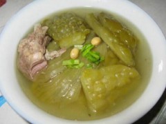 宁乡县特产-苦瓜酸干菜汤